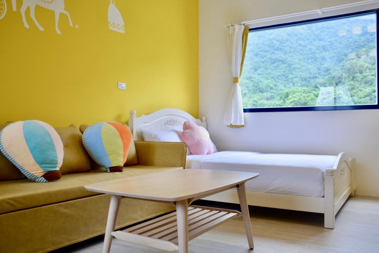 Blue And White Style Holiday B&B Guanshan Esterno foto